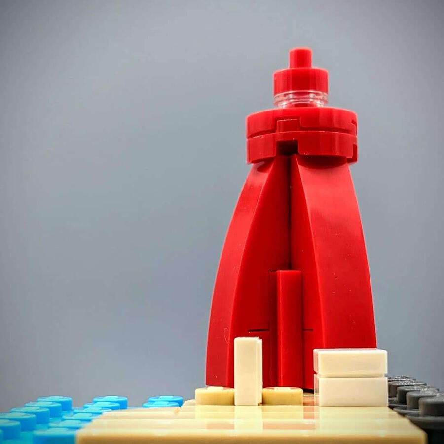 LEGO Poolbeg Lighthouse landmark model instructions