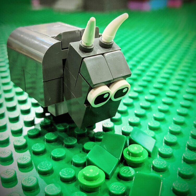LEGO goat model instructions